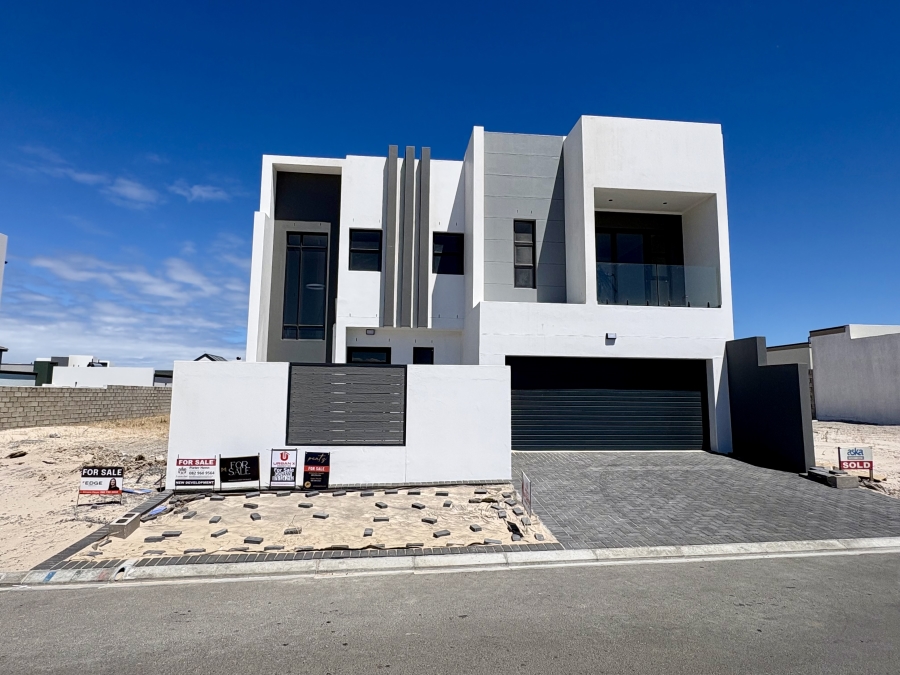 4 Bedroom Property for Sale in Sandown Western Cape